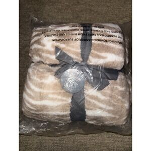 Berkshire Blanket & Home Co Cozy Cape Wrap Throw  58"x 64" Smoky Zebra Tan White